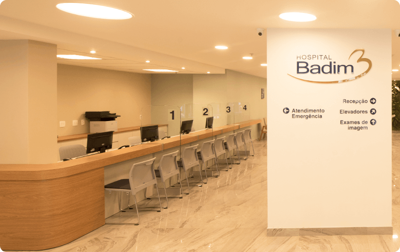 Recepção da emergência do Hospital Badim